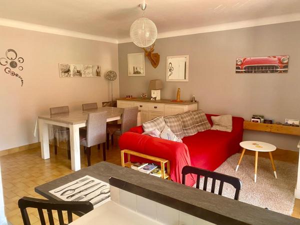 Appartement de Type F2 meublés avec balcon