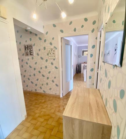 Appartement de Type F2 meublés avec balcon