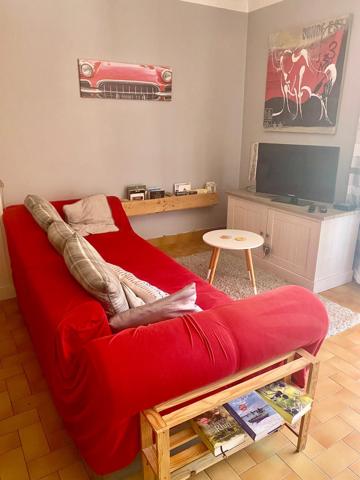 Appartement de Type F2 meublés avec balcon