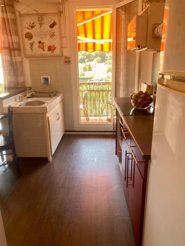 Appartement de Type F2 meublés avec balcon