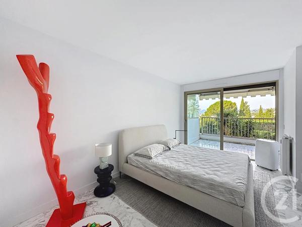 Appartement F2 à vendre  2 pièces - 68,54 m 2   CANNES  - 06