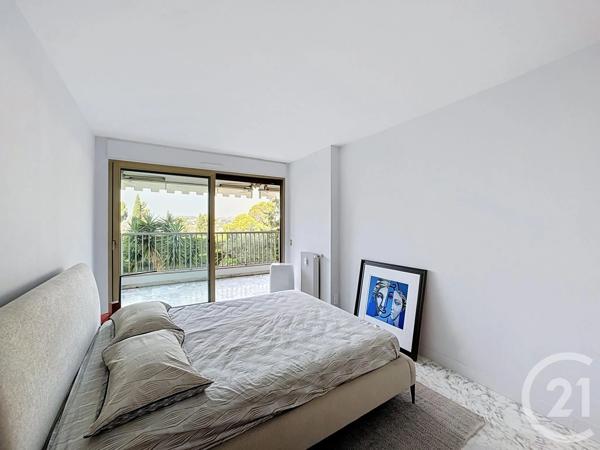 Appartement F2 à vendre  2 pièces - 68,54 m 2   CANNES  - 06