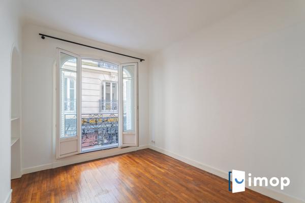 BEAUBOURG CHARMANT 3 PIECES 53M²