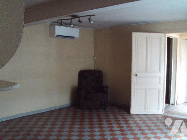 maison 90 m² avec dépendances