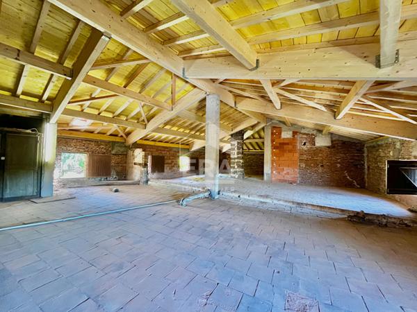 Maison Gaillac de 465 m² . (764 m² utiles)