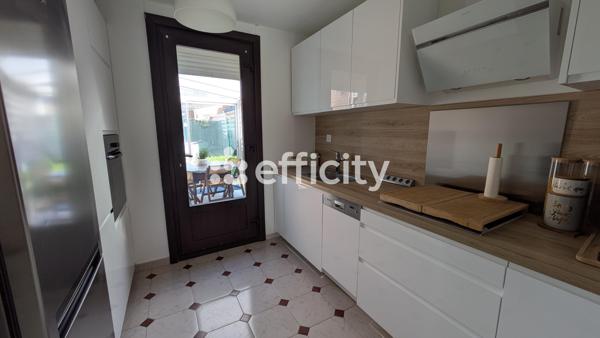 Maison 5 pièces - 85 m² Exclusivité efficity