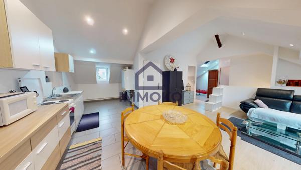 Loft lumineux et spacieux T3 au 2ème et dernier étage - Petite copropriété