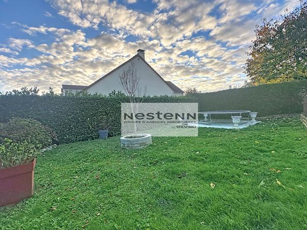 Maison Mennecy 7 pièce(s) 131 m2, 4 chambres, garage, véranda, secteur calme, impasse, jardin