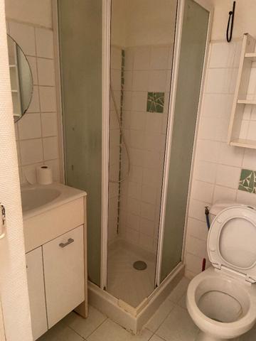 Appartement meublé 1 pièce à louer à l'année .