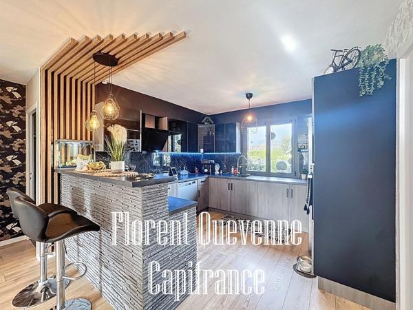 Charmante maison familiale rénovée avec chambre au rez-de-chaussée située à Ifs Bourg