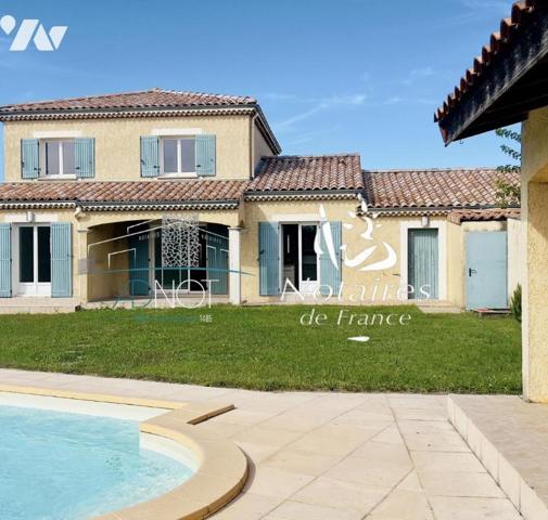 VILLA AVEC PISCINE DE 140 M²