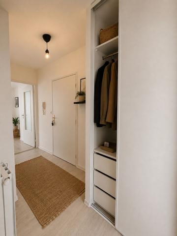 Appartement 2 pièces avec parking en sous-sol à Saint Jean De Braye
