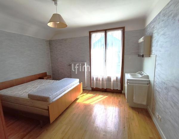 Maison de charme avec vue montagnes – Annecy centre, au calme absolu