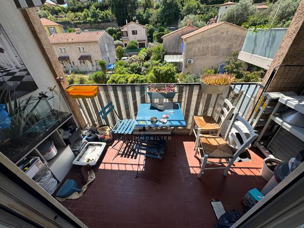 Appartement 4 pièces de 77 m² Proche centre-ville et gare