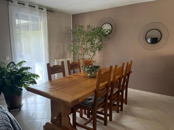 PROCHE DE STE GENEVIEVE  MAISON  140m², 5 chambres et jardin