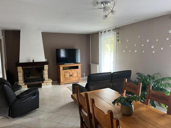 PROCHE DE STE GENEVIEVE  MAISON  140m², 5 chambres et jardin