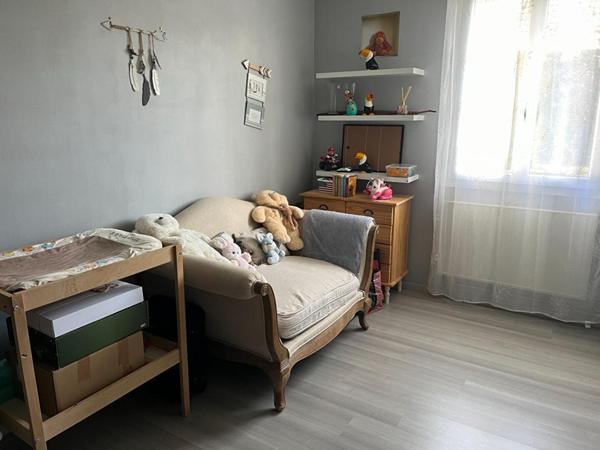 PROCHE DE STE GENEVIEVE  MAISON  140m², 5 chambres et jardin