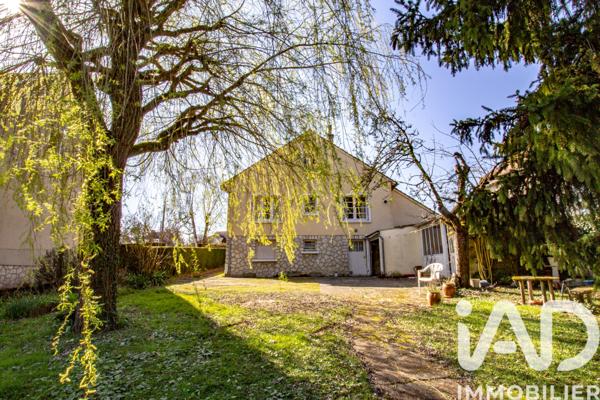 Maison à vendre 8 pièces 142 m² Amilly