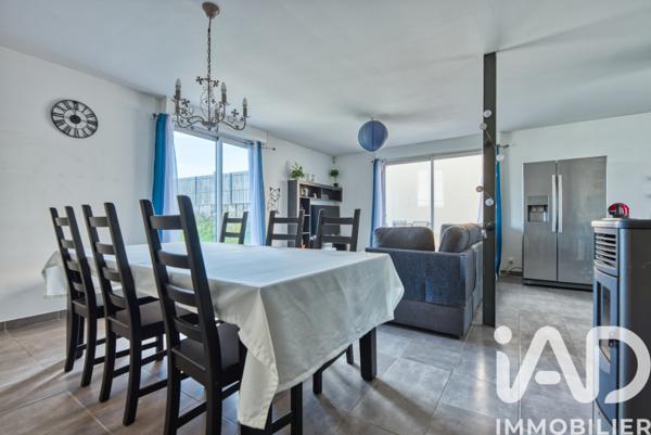 Maison à vendre 4 pièces 90 m² Saint-Caprais-de-Bordeaux