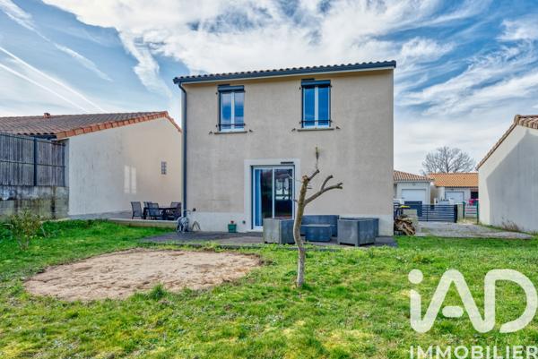 Maison à vendre 4 pièces 90 m² Saint-Caprais-de-Bordeaux