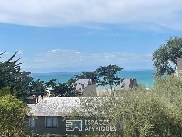 Terrain 715m² 300 m plage à pied vue mer
