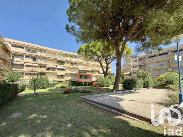 Appartement à vendre 3 pièces 64 m² Mandelieu-la-Napoule