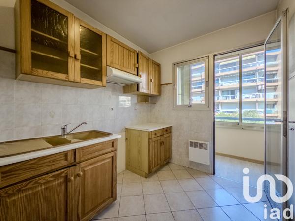 Appartement à vendre 3 pièces 64 m² Mandelieu-la-Napoule
