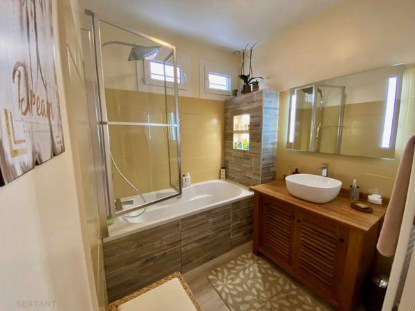 Maison familiale avec jardin