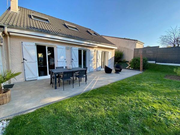 Maison familiale avec jardin