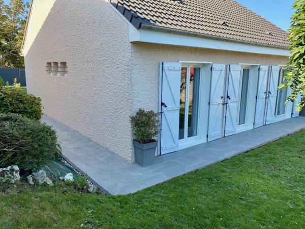 Maison familiale avec jardin