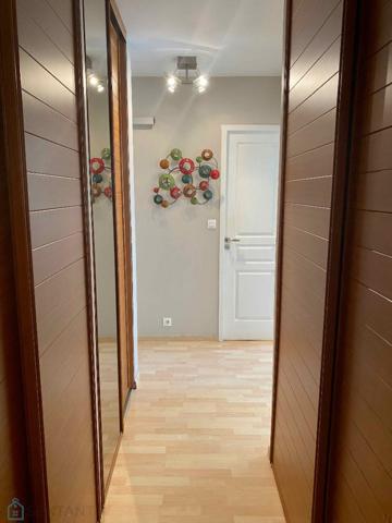 Maison familiale avec jardin