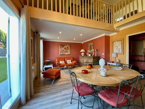 Maison familiale avec jardin