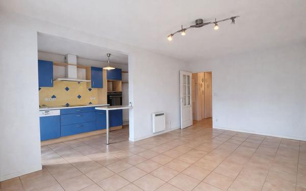 Appartement à vendre    4 pièces • 82,31 m2 Saint-Paul-lès-Dax
