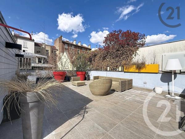 Maison à vendre  5 pièces - 178 m 2   COURBEVOIE  - 92