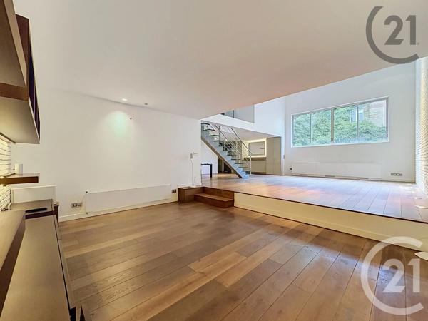 Maison à vendre  5 pièces - 178 m 2   COURBEVOIE  - 92