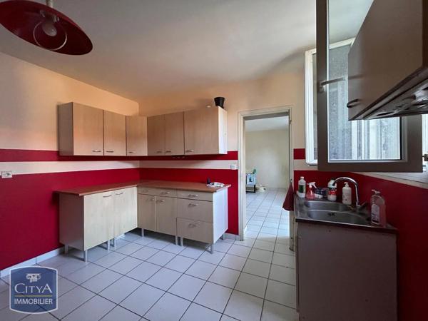 Appartement à louer 4 pièces 102.97m² Le Barp (33114)