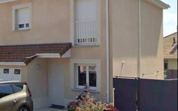 Maison à vendre    4 pièces • 79 m2 Pau