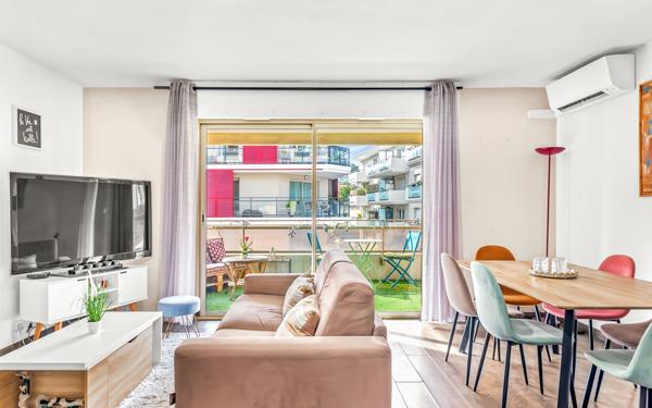 Appartement à vendre    3 pièces • 61 m2 Saint-Laurent-du-Var