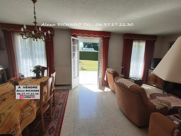 Maison à vendre avec sous sol conches En Ouche