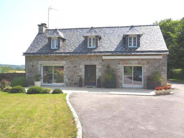 Maison en pierre rénovée