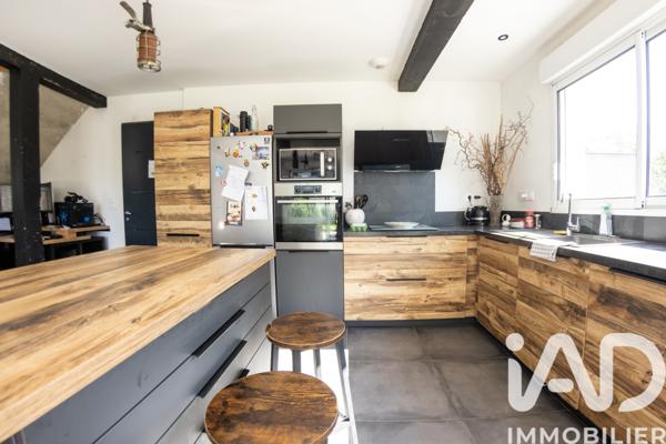 Maison à vendre 4 pièces 150 m² Dole