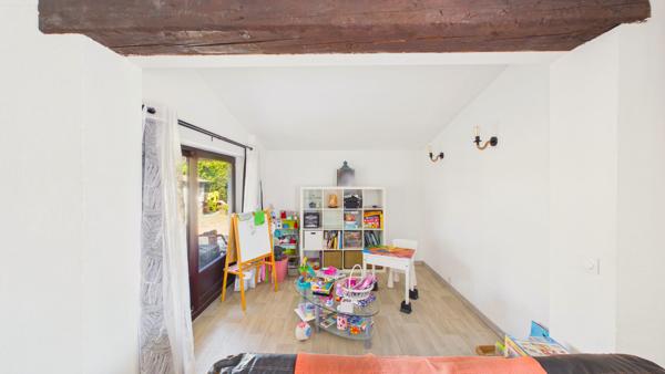Morières-lès-Avignon , maison de plain-pied 116 m², 3 chambres, terrain de 893 m² ? secteur Golf de Châteaublanc Morieres les avignon