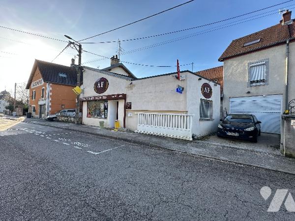 Immeuble de rapport avec boulangerie en activité