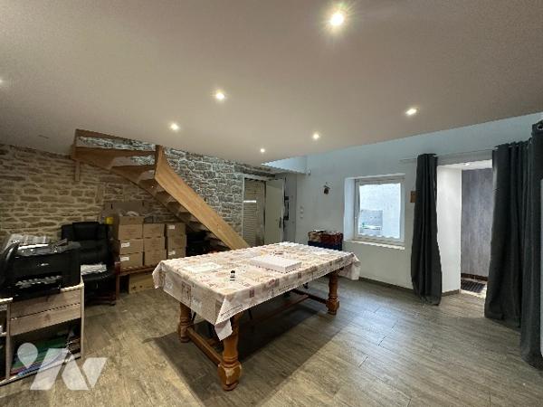 Immeuble de rapport avec boulangerie en activité