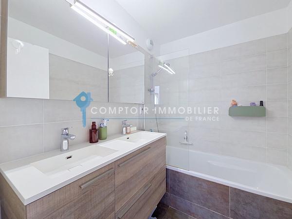 Appartement 3 pièce(s) 2 chambre(s) 83 m²