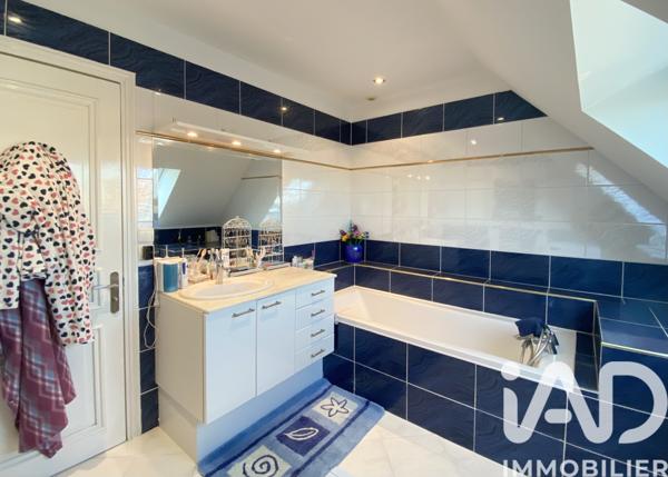 Maison à vendre 5 pièces 114 m² Cormelles-le-Royal