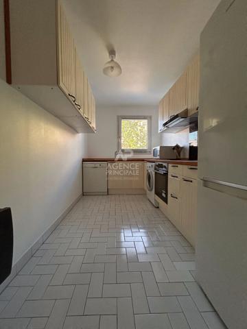 Appartement Poissy 3 pièce(s) 67.52 m2 Loyer 1 600 €/mois charges comprises **  - Référence  9139