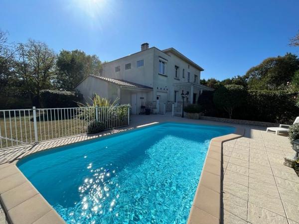 Maison à vendre |  Tournefeuille |  6 pièces | 192 m²