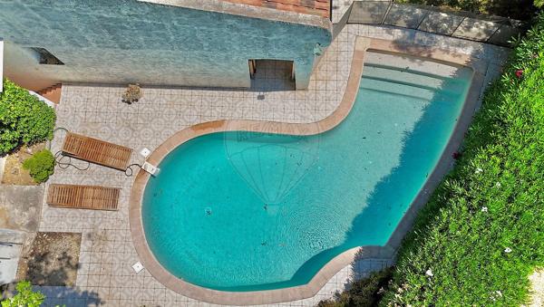 Maison 3 chambre(s) à vendre - Saint-Laurent-du-Var, Alpes-Maritimes - 06