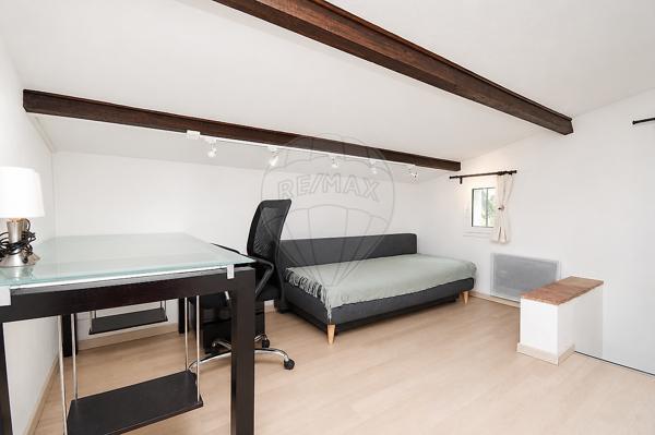 Maison 3 chambre(s) à vendre - Saint-Laurent-du-Var, Alpes-Maritimes - 06